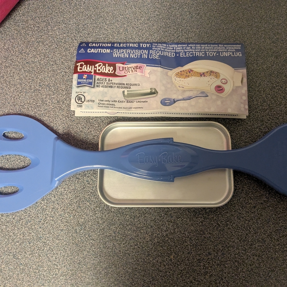 Easy Bake Ultimate Oven